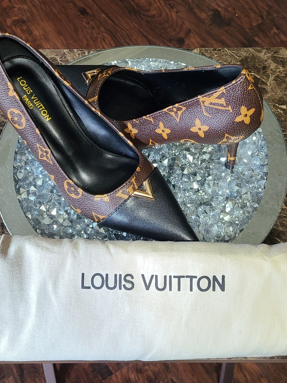 Louis Vuitton Black and Brown Monogram Pointed-Toe Heels - Picture 7 of 9